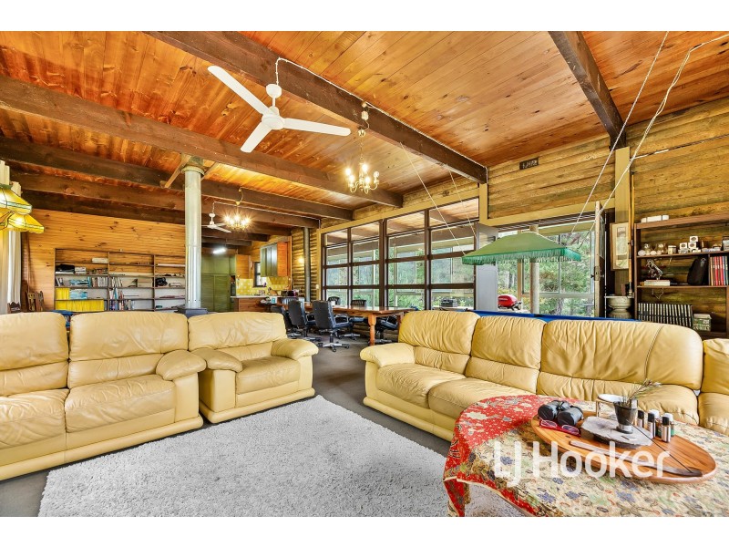 55 Crichton Road, Gembrook VIC 3783