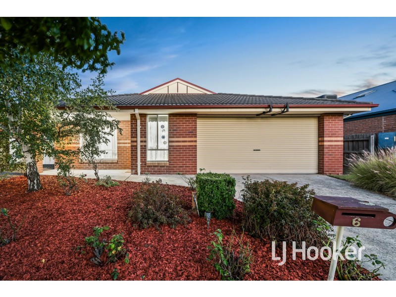6 Grevillea Place, Pakenham VIC 3810