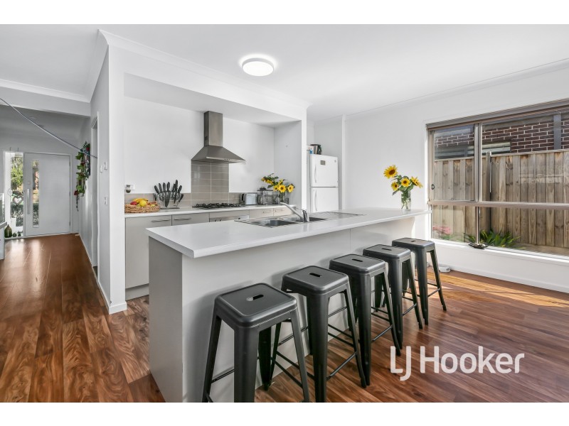 9 Franklin Way, Officer VIC 3809