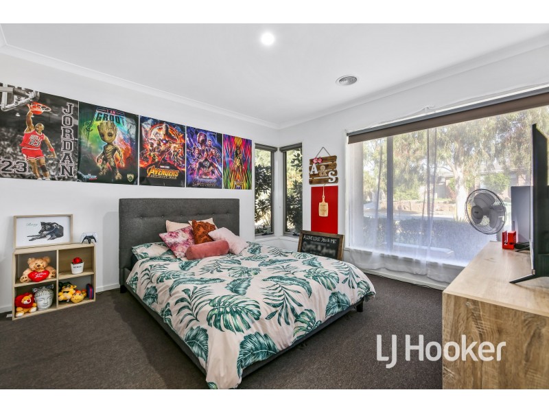 9 Franklin Way, Officer VIC 3809