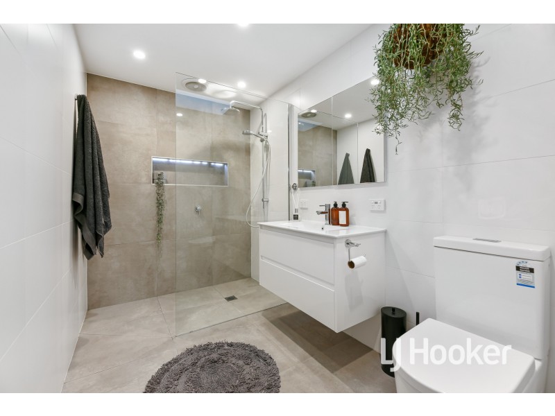 67 Simon Drive, Pakenham VIC 3810