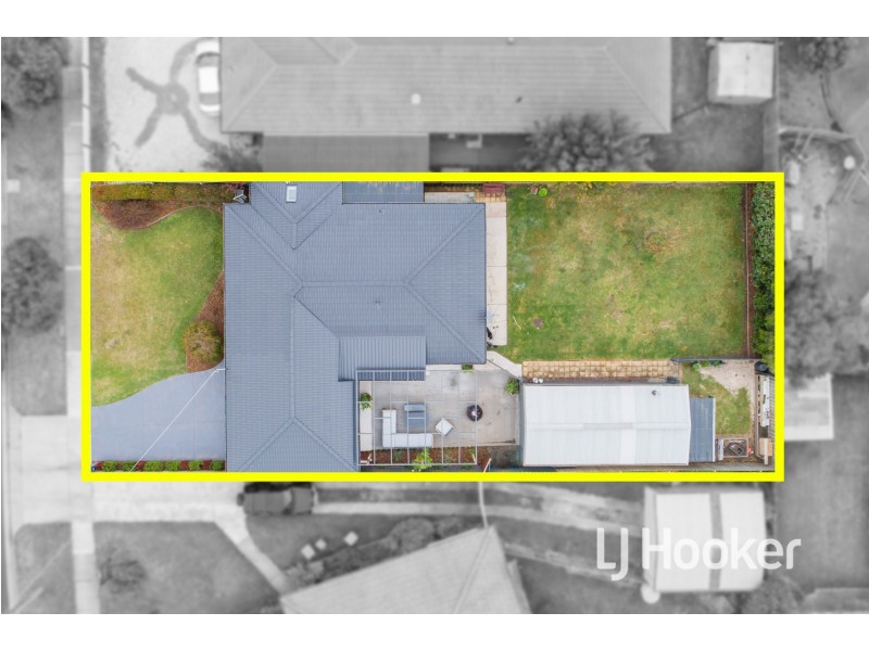 67 Simon Drive, Pakenham VIC 3810