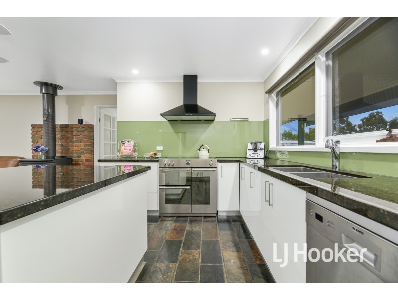 50 Thirteen Mile Road, Garfield VIC 3814