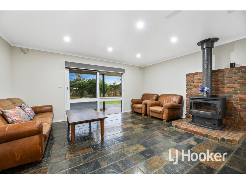 50 Thirteen Mile Road, Garfield VIC 3814