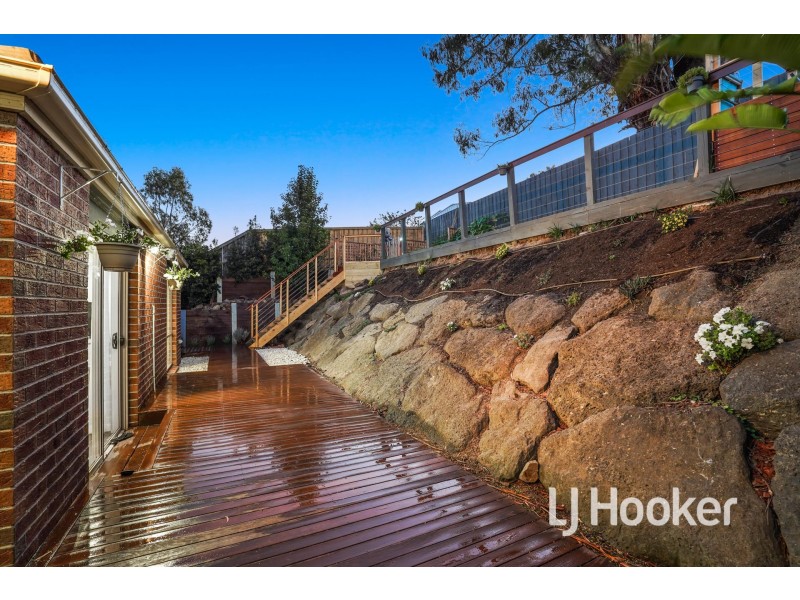 23 Tipperary Circuit, Pakenham VIC 3810