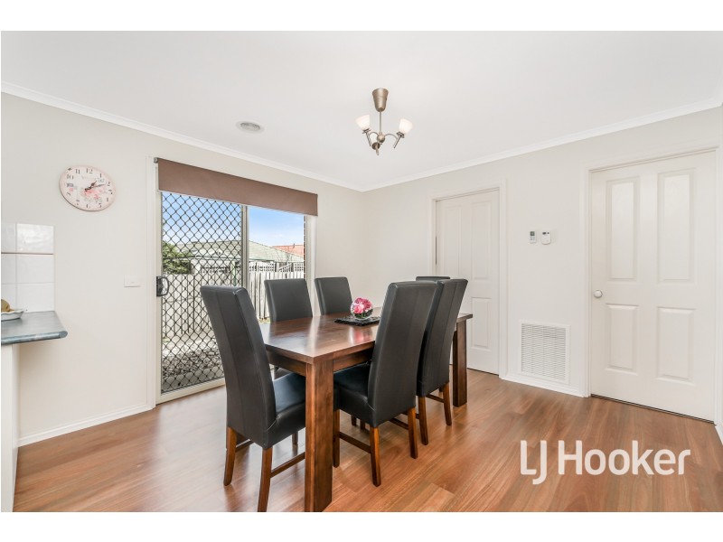 3/14 Charles Street, Pakenham VIC 3810