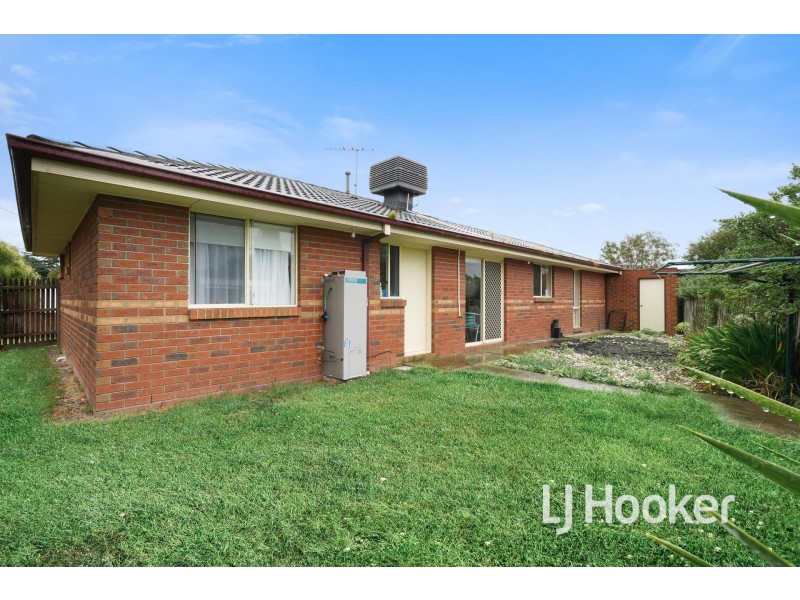 3/14 Charles Street, Pakenham VIC 3810