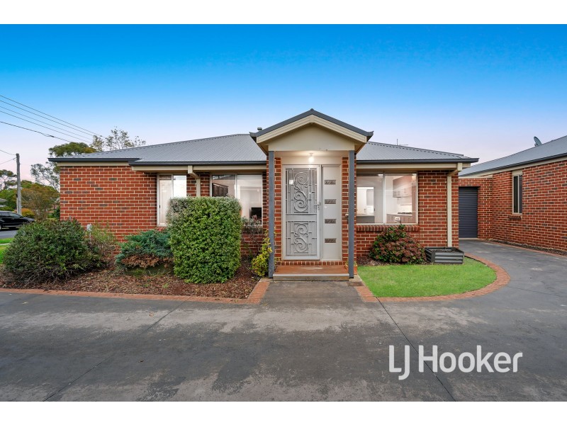 1/31 Rogers Street, Pakenham VIC 3810