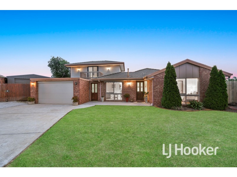 11 Funston Court, Pakenham VIC 3810
