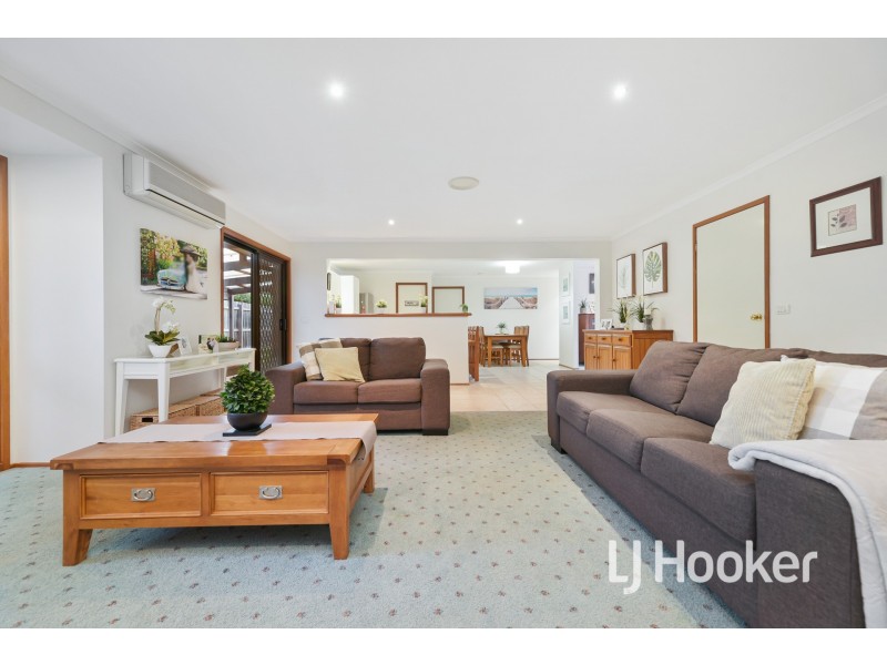 11 Funston Court, Pakenham VIC 3810