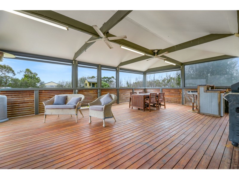 910 Bunyip-Modella Road, Iona VIC 3815