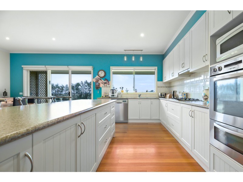 910 Bunyip-Modella Road, Iona VIC 3815
