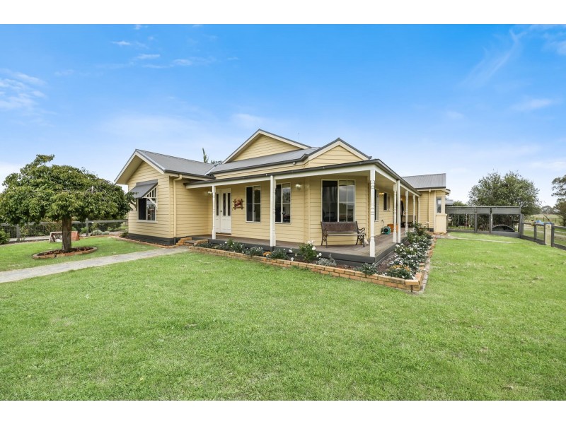 910 Bunyip-Modella Road, Iona VIC 3815