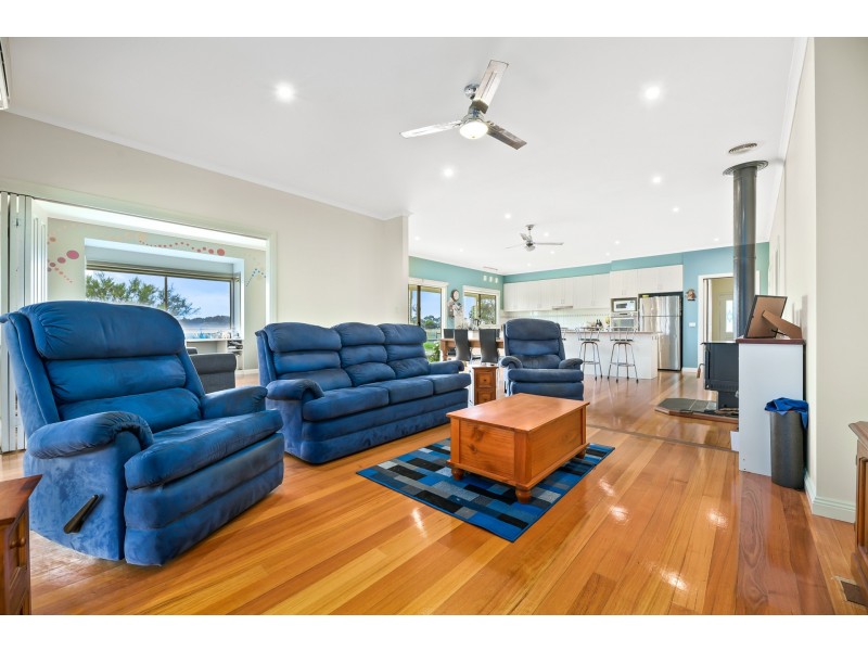 910 Bunyip-Modella Road, Iona VIC 3815