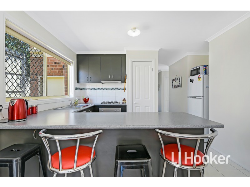 19/18-20 Ben Drive, Pakenham VIC 3810