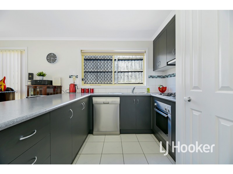 19/18-20 Ben Drive, Pakenham VIC 3810