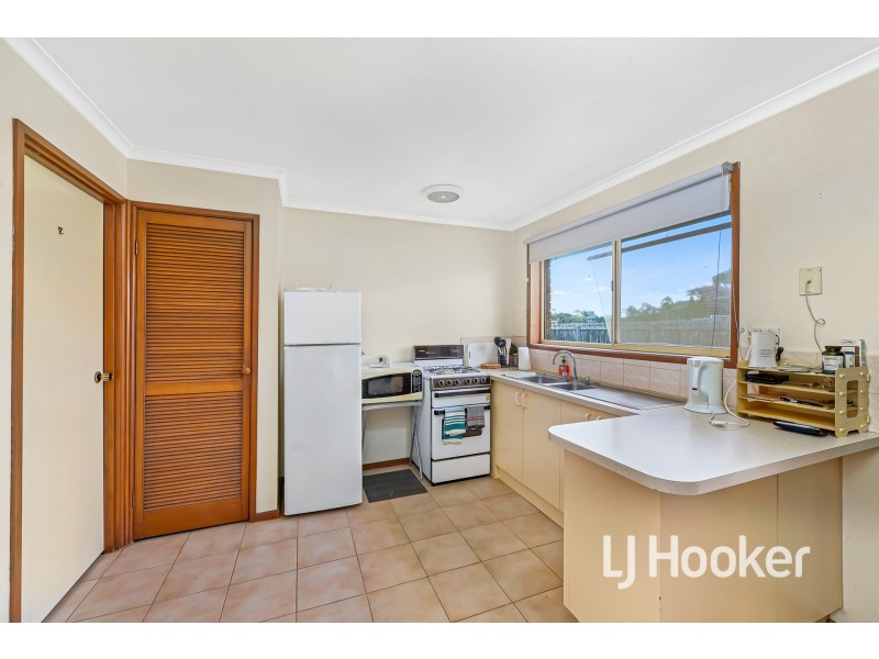 29 Simon Drive, Pakenham VIC 3810