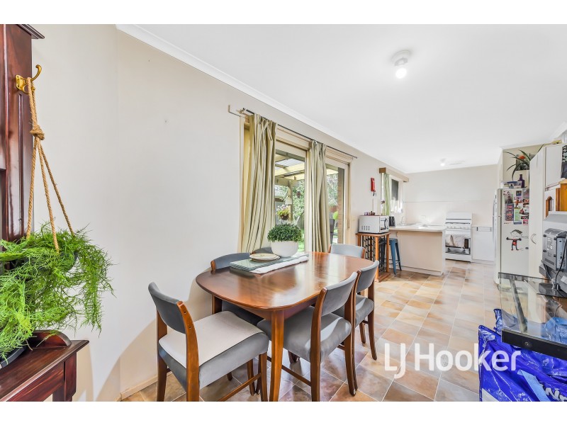 18 Sherriff Rise, Pakenham VIC 3810