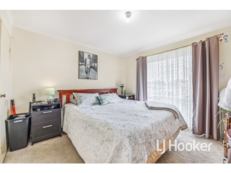 18 Sherriff Rise, Pakenham VIC 3810