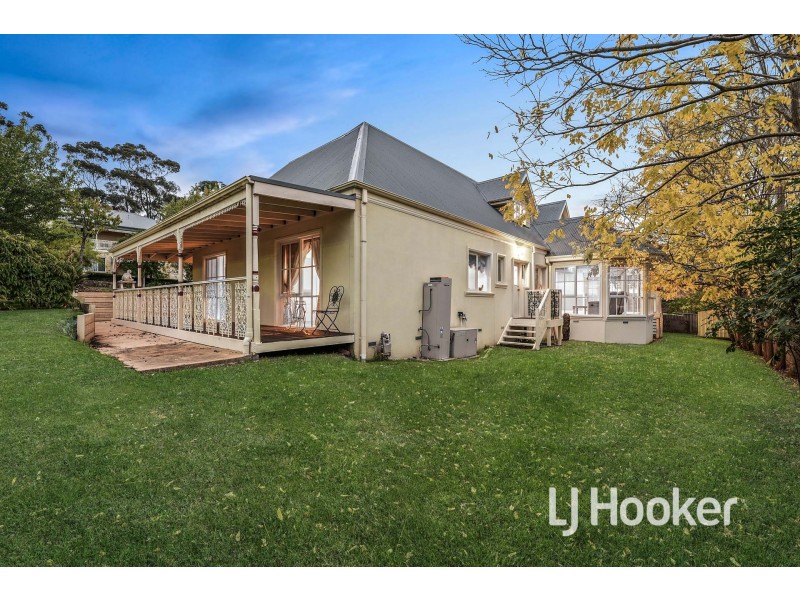 14 Stockmans Circuit, Pakenham VIC 3810