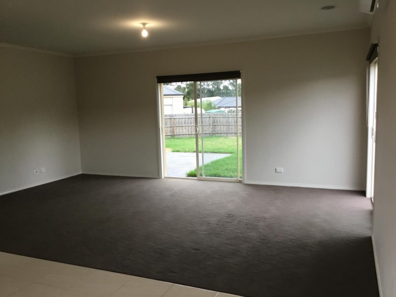 108 Cook Street, Drouin VIC 3818