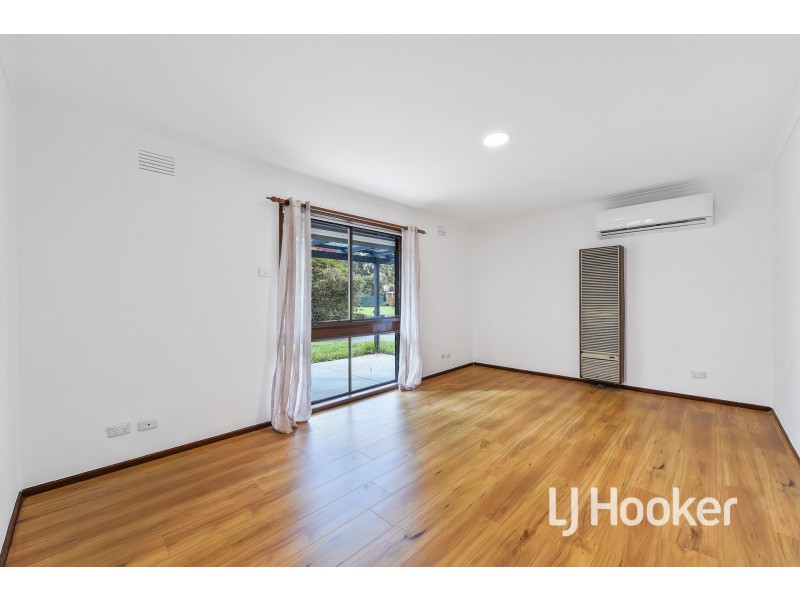 2 Kraft Court, Pakenham VIC 3810