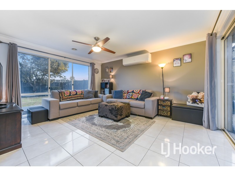 80 Gallery Way, Pakenham VIC 3810