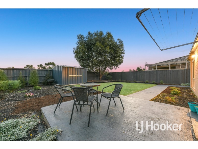 80 Gallery Way, Pakenham VIC 3810