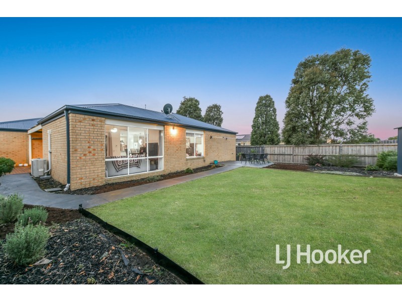 80 Gallery Way, Pakenham VIC 3810