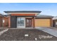 33 Revelstoke Crescent, Pakenham VIC 3810