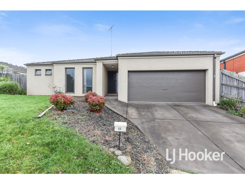 53 Leigh Drive, Pakenham VIC 3810