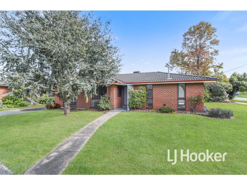 1/83 Henry Street, Pakenham VIC 3810