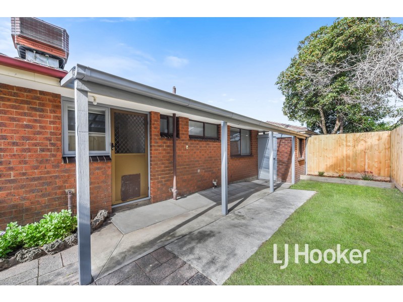 1/83 Henry Street, Pakenham VIC 3810