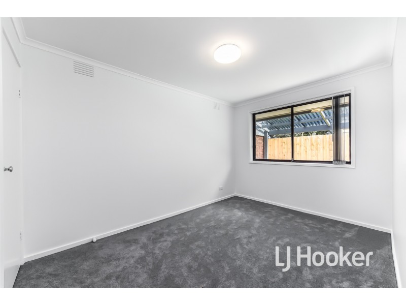 1/83 Henry Street, Pakenham VIC 3810