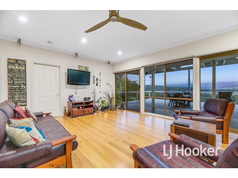 40 Izzard Lane, Tonimbuk VIC 3815