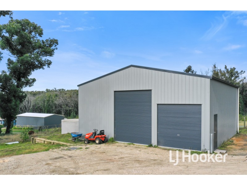 40 Izzard Lane, Tonimbuk VIC 3815