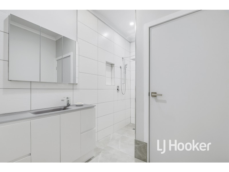 40 Izzard Lane, Tonimbuk VIC 3815