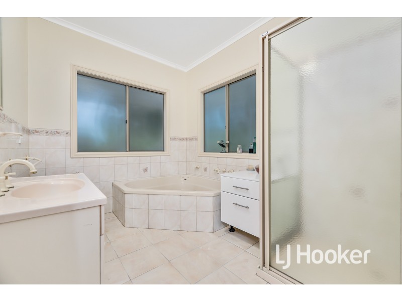 40 Izzard Lane, Tonimbuk VIC 3815