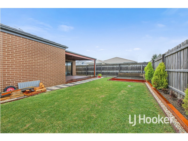 3 Egerton Street, Officer VIC 3809