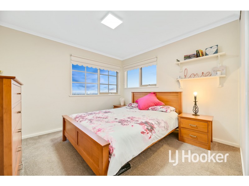 3 McInnes Court, Pakenham VIC 3810