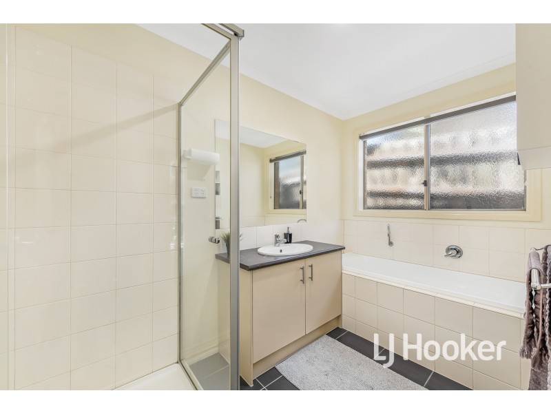 1A Union Avenue, Pakenham VIC 3810