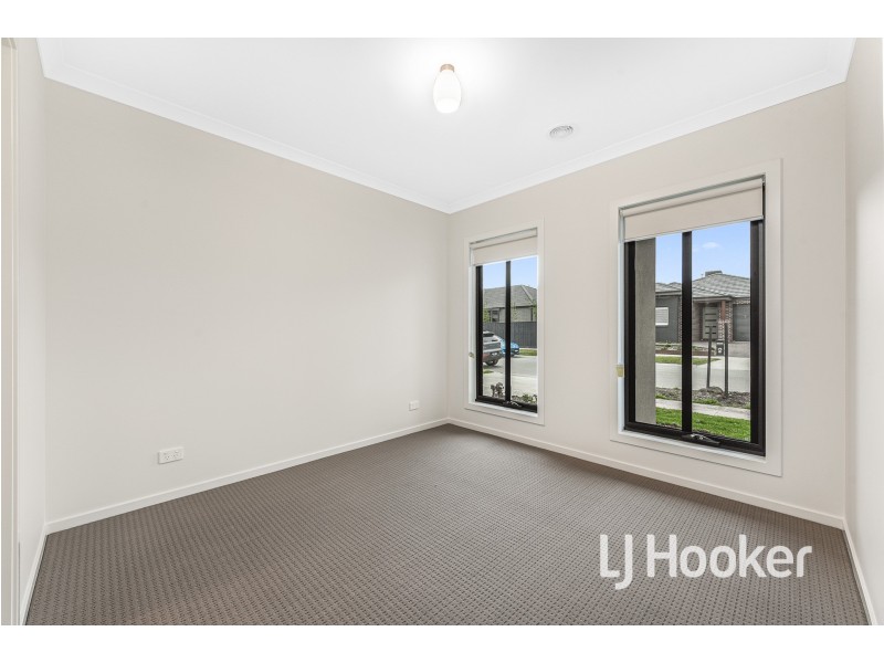 31 Kipling Drive, Officer VIC 3809
