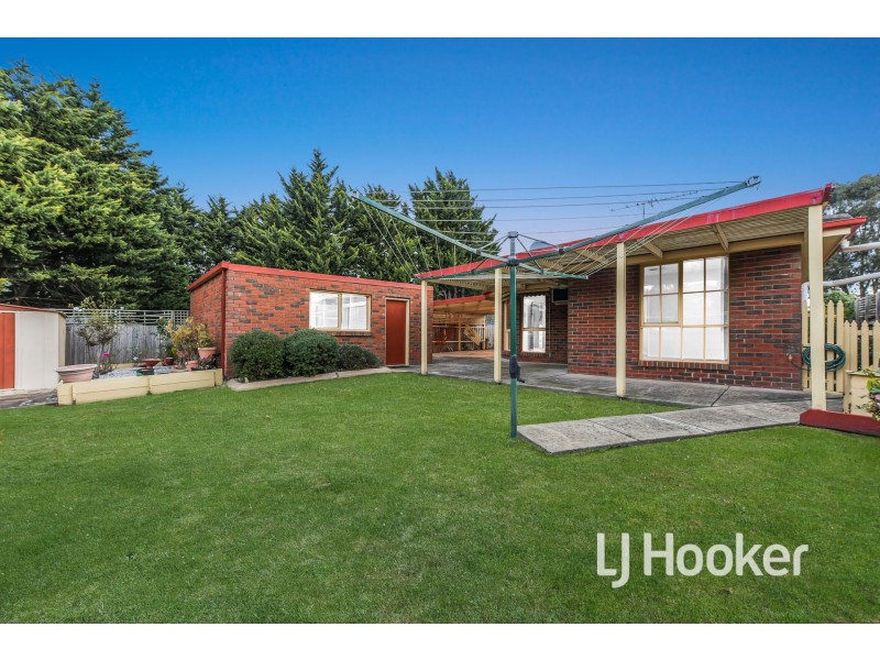 50 Parman Avenue, Pakenham VIC 3810