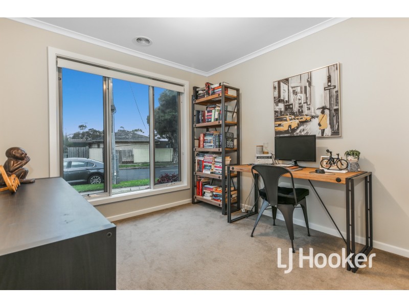 1 Atkins Road, Pakenham VIC 3810