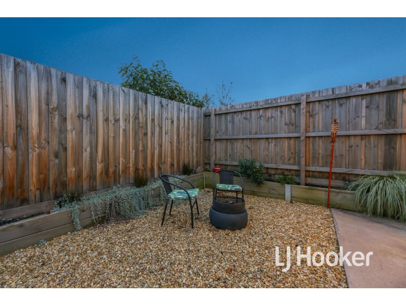 1 Atkins Road, Pakenham VIC 3810