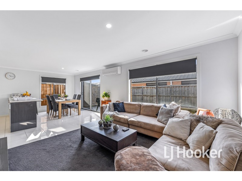 18 Dodson Road, Officer VIC 3809