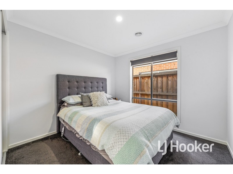 18 Dodson Road, Officer VIC 3809