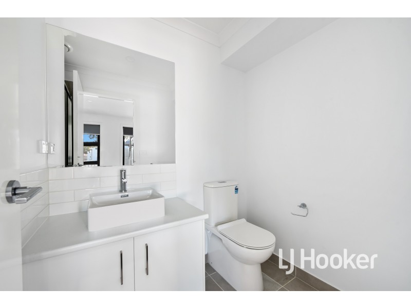146 Henry Street, Pakenham VIC 3810