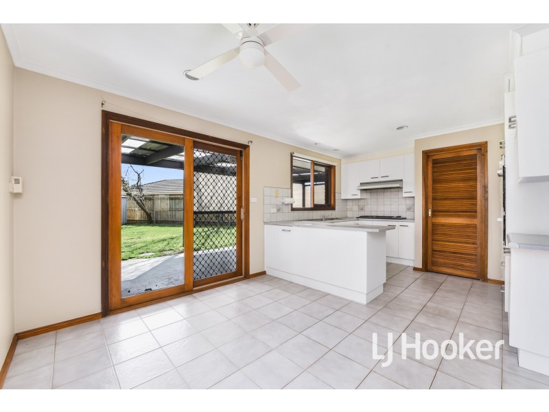 7 Greaves Court, Pakenham VIC 3810