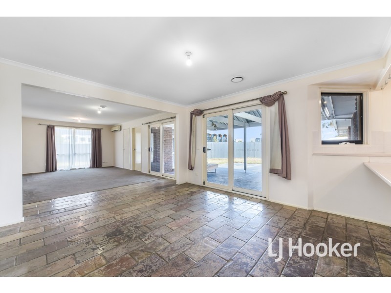 11 Isaac Court, Pakenham VIC 3810